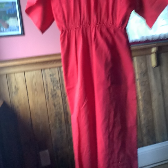 Great for Canada Day Celebrations! LaBelle Red Polyester cotton,Jumpsuit size 8. - Picture 5 of 6